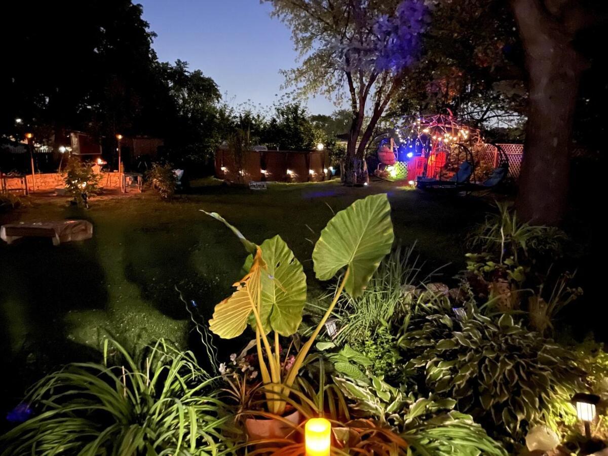 Schaumburg Paradise Oasis With A Secret Garden And Private Pool 외부 사진