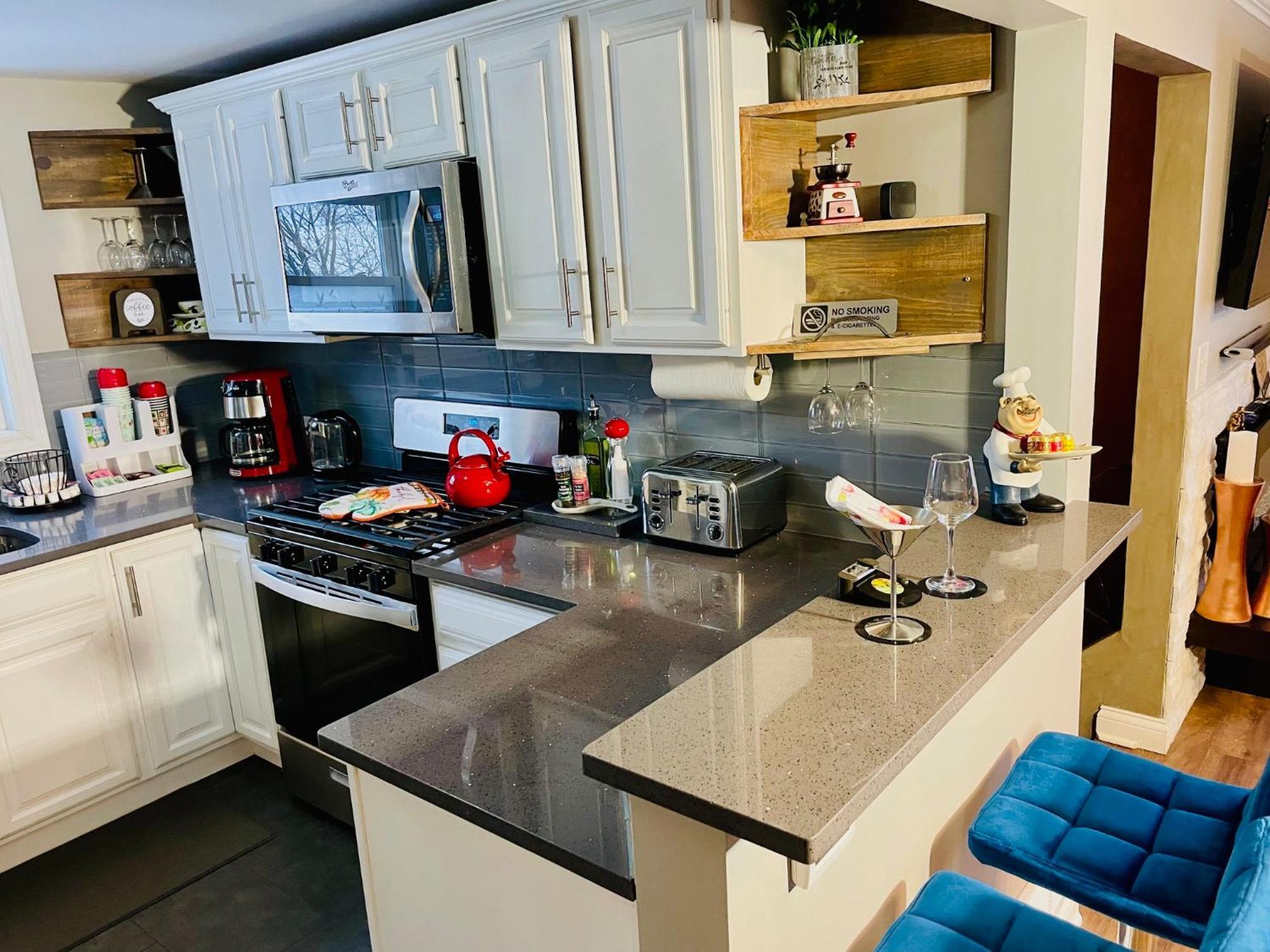 Schaumburg Paradise Oasis With A Secret Garden And Private Pool 외부 사진